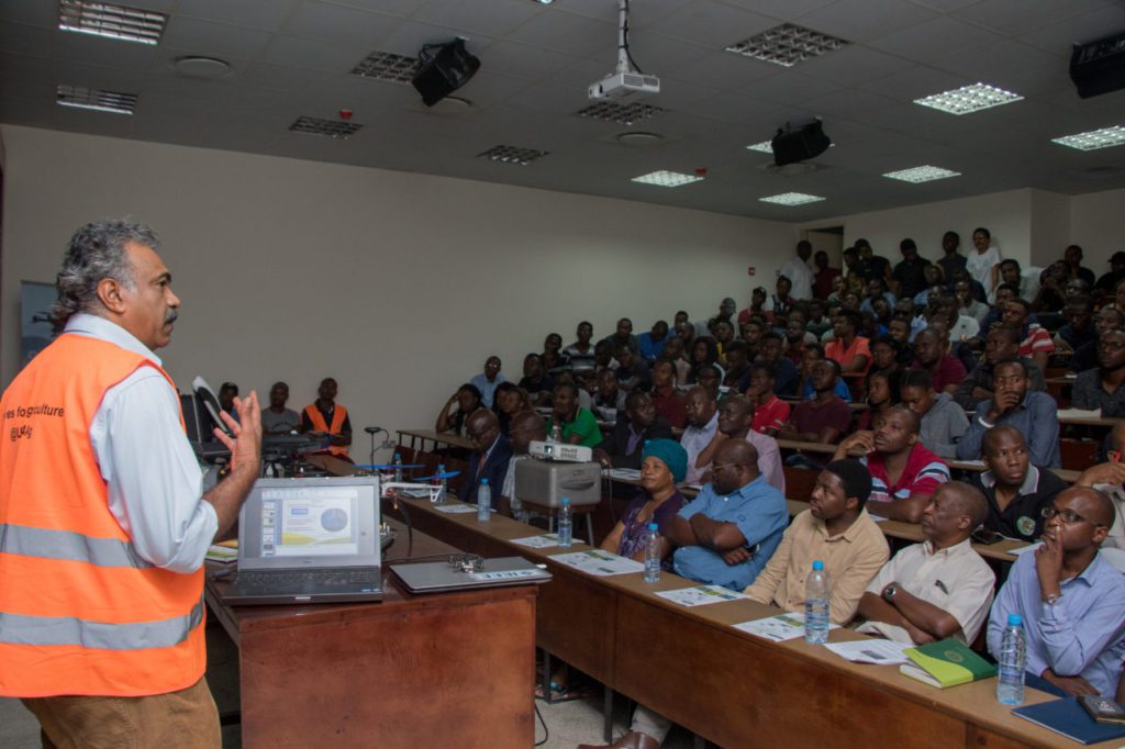 Zambia Flying Labs - Class Lecture